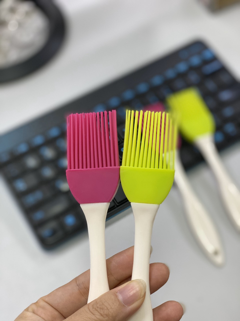 Chổi Phết Gia Vị Silicon - Giao Ngâu Nhiên