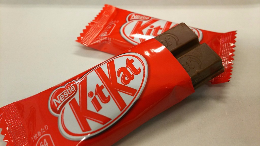 Combo 2 gói kẹo Kitkat vị Socola truyền thống túi 12 miếng nội địa Nhật Bản