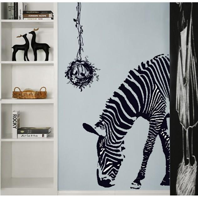 Decal trang trí tường - Ngựa Vằn Đen tinh tế