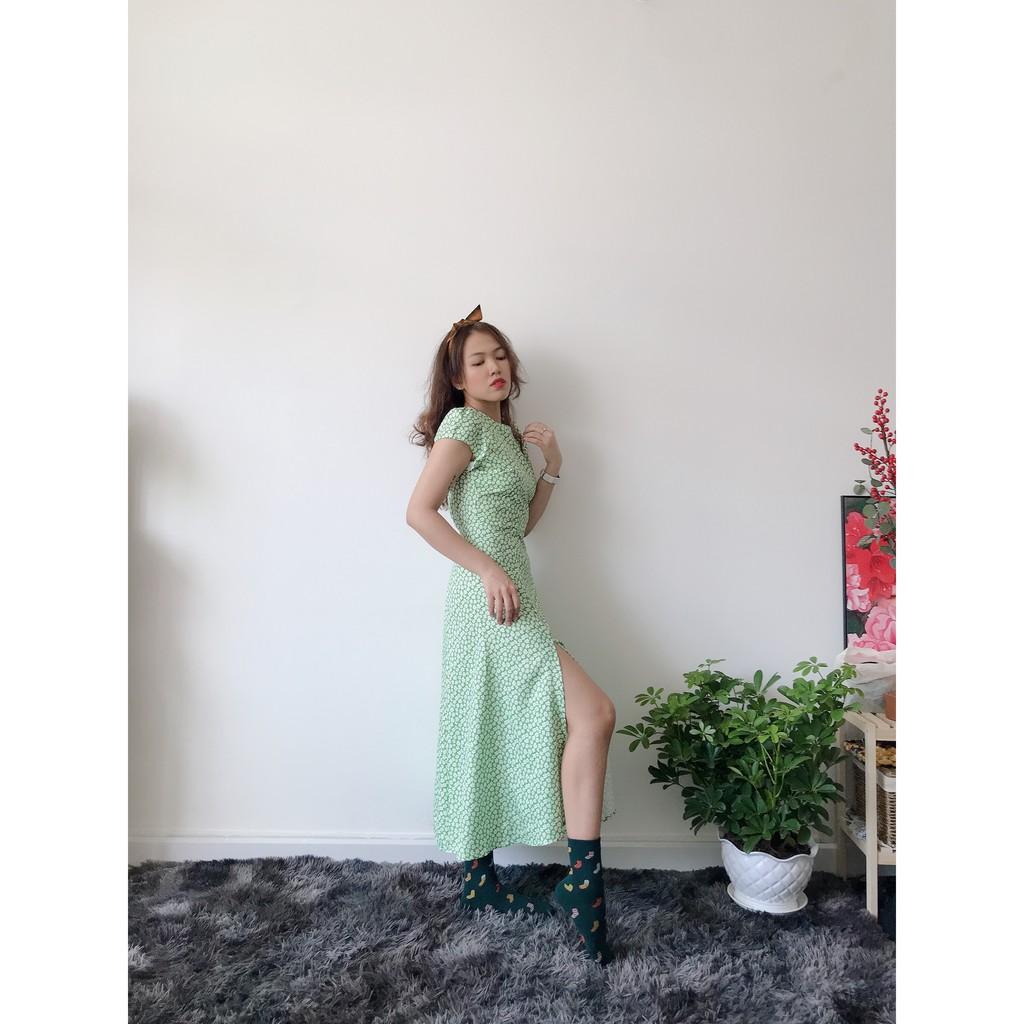 Đầm hoa bi xanh hở lưng phía sau phong cách hàn Quốc