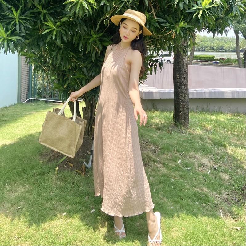 Đầm yếm maxi cột dây cổ màu hồng phấn sang trọng - Audrey studio
