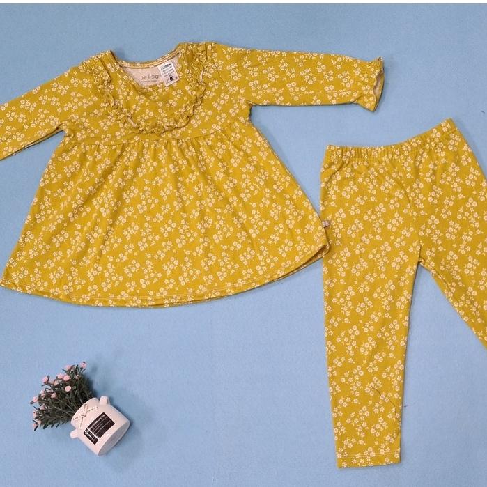 Bộ Áo Váy Quần Legging Cho Bé Vàng Yellow AOP Hoa Nhí hàng xuất OETEO
