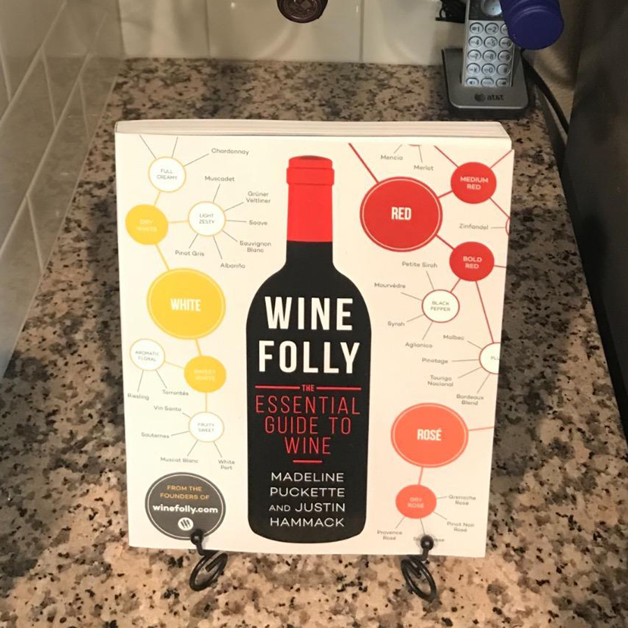 Wine Folly : The Essential Guide to Wine