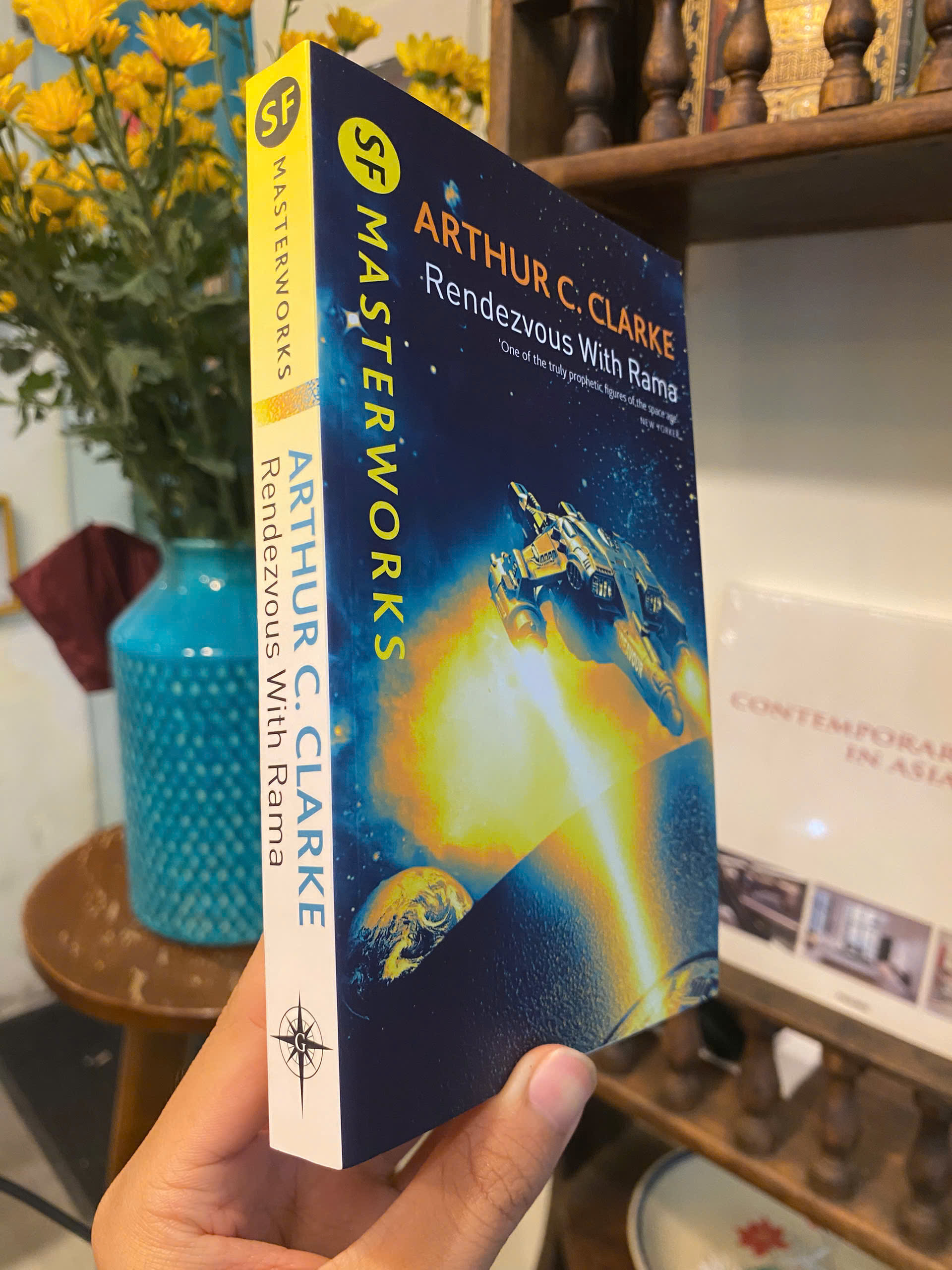 Sách - SF Masterworks: Rendezvous With Rama by Arthur C. Clarke | Science Fiction / Fantasy