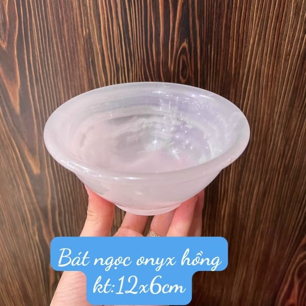 Bát Ngọc Onyx Hồng, Trang trí ban thờ, vật phẩm thờ cúng
