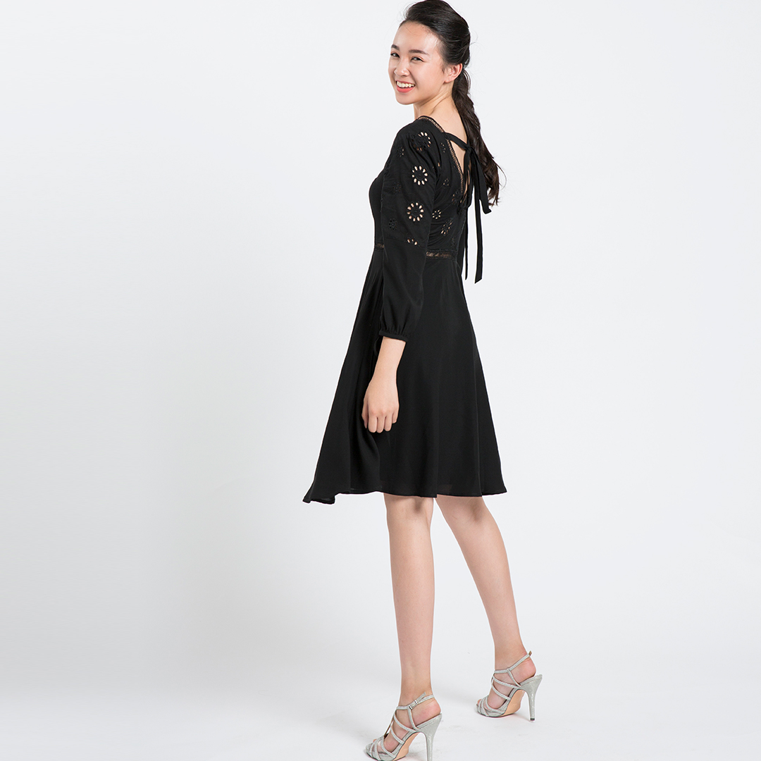 Đầm Xòe Hity DRE075 Fit &amp; Flare (Đen Huyền Bí)