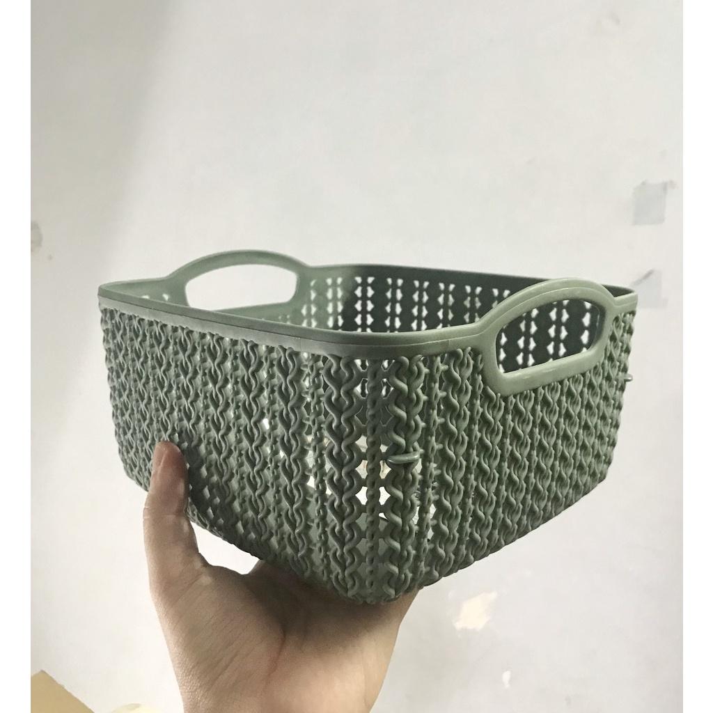 Rổ Nhựa Đựng Đồ Knit Số 4 Hàn Quốc KT: 20.5x20.5x10.3 Cm