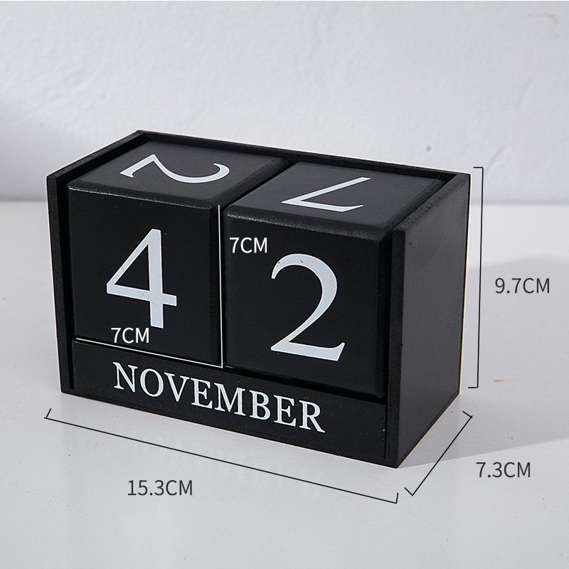 LỊCH KHỐI GỖ ĐỂ BÀN MÀU ĐEN (WOODEN BLOCK CALENDAR)