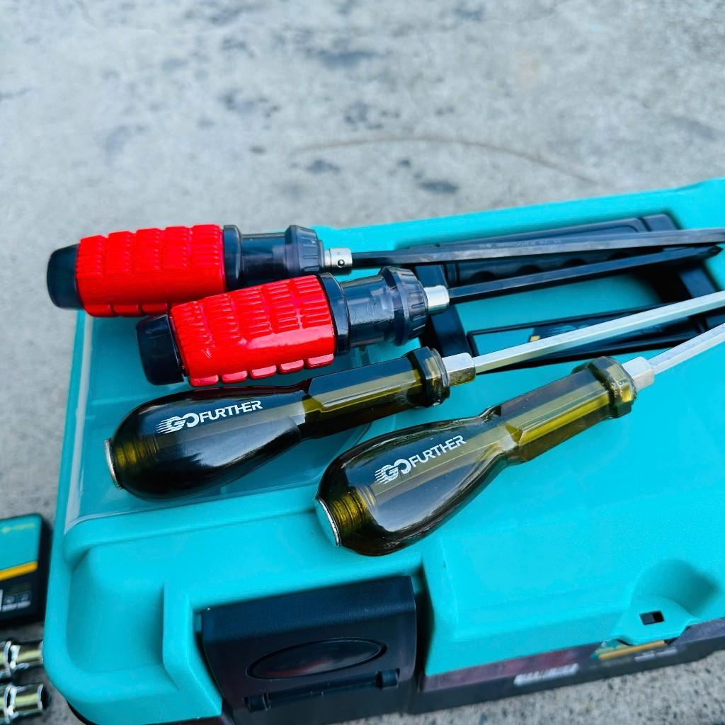 Bộ dụng cụ 46 món đồ sửa chữa xe máy, máy móc: hộp đựng đồ, cle, mỏ lết, lục giác, tuýp, tô vít.GF46