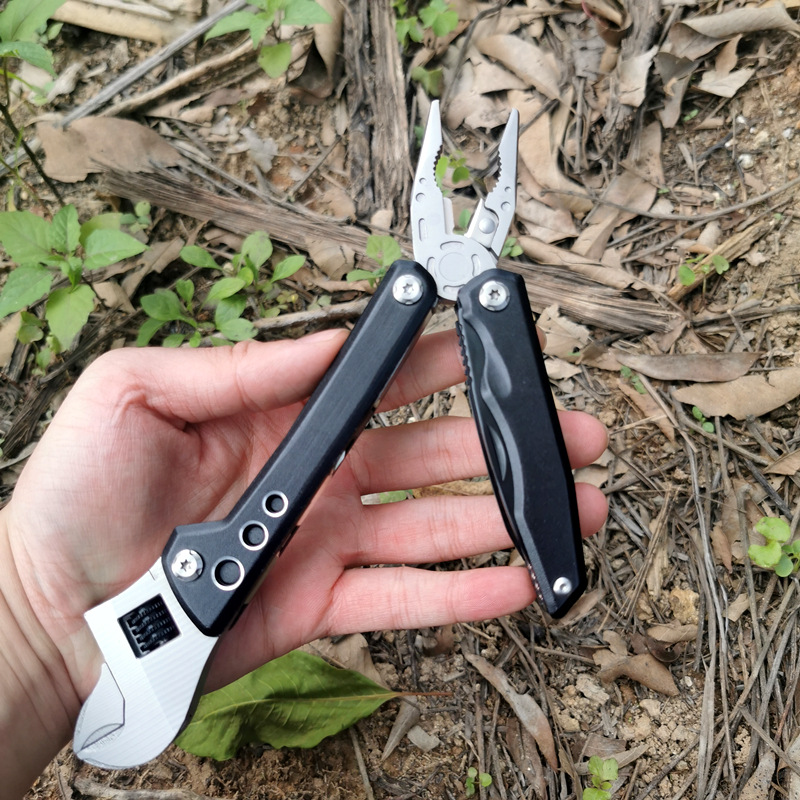 Mỏ lết kiêm EDC Multitools kìm dao mở bia tô vít đa năng