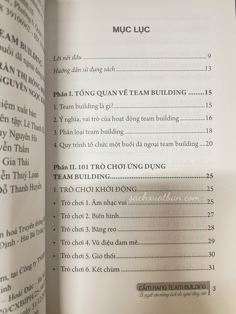 Sách Cẩm nang Team Buiding