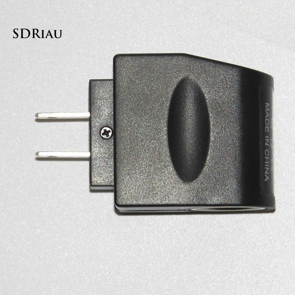 Bộ chuyển đổi điện 220V sang 12V chuyên dụng cho xe hơi