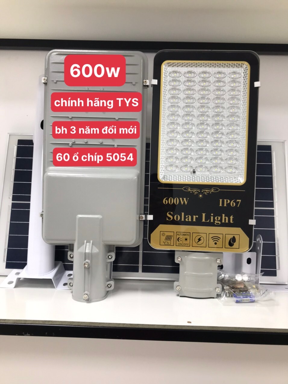 Đèn đường năng lượng mặt trời FLASH 400w