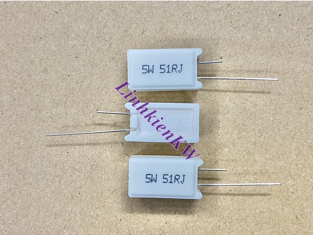 Trở Sứ Cắm 5W 51RJ 1% Chân Đồng, Mới 100%.
