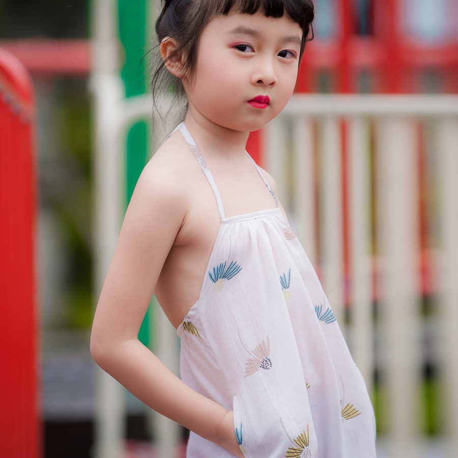 Jumpsuit họa tiết buộc dây 