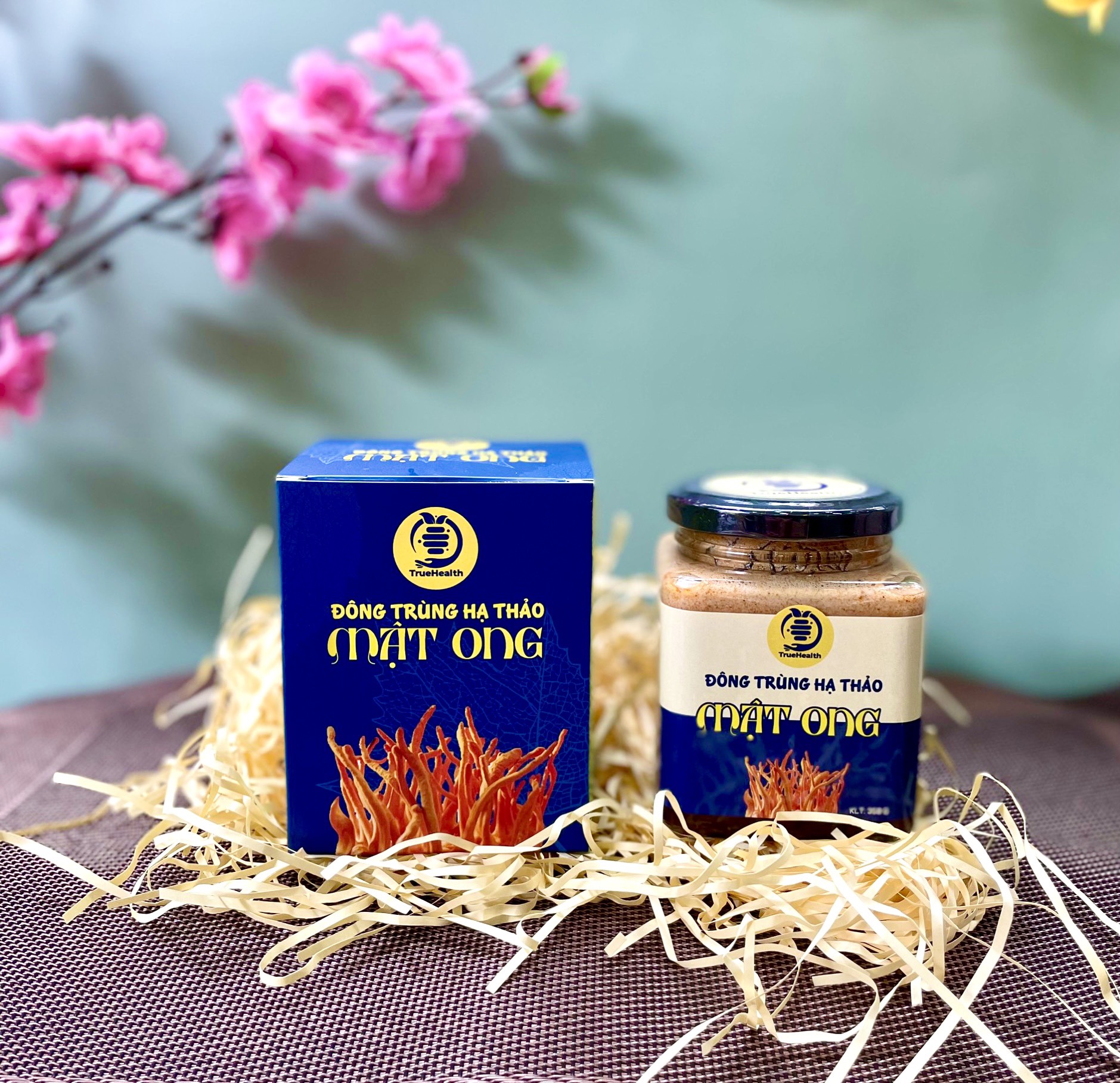 Mật Ong Đông Trùng Hạ Thảo Nấm Ngon Việt 350G