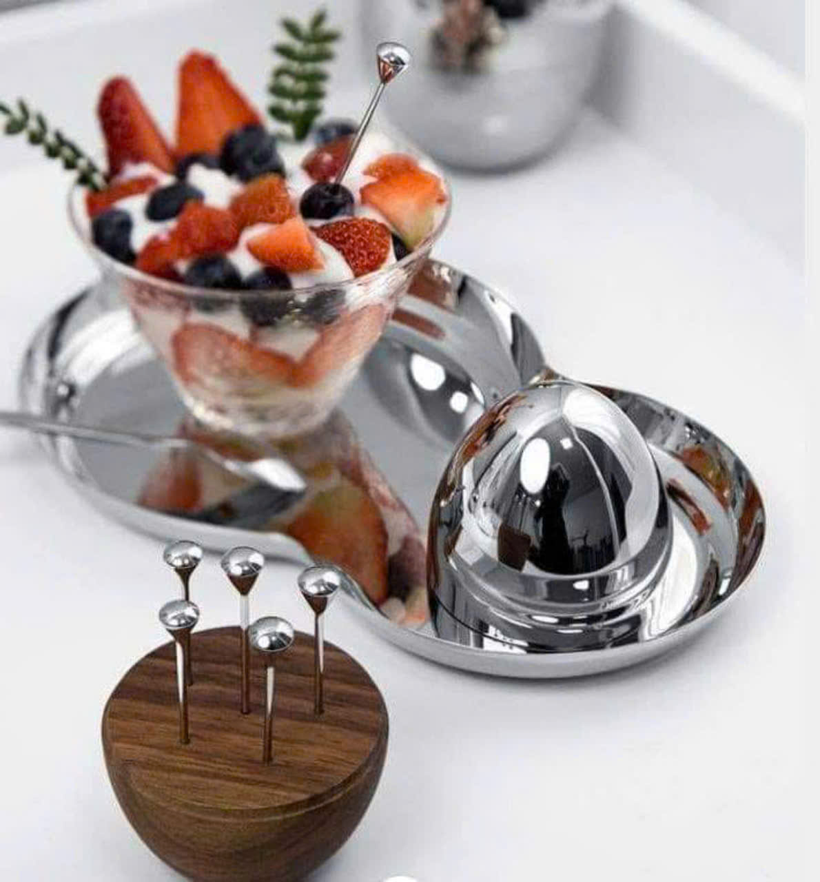 Bộ 6 dĩa hoa quả Modern siêu độc lạ với giá đỡ hình quả trứng bằng gỗ Hàng chính hãng