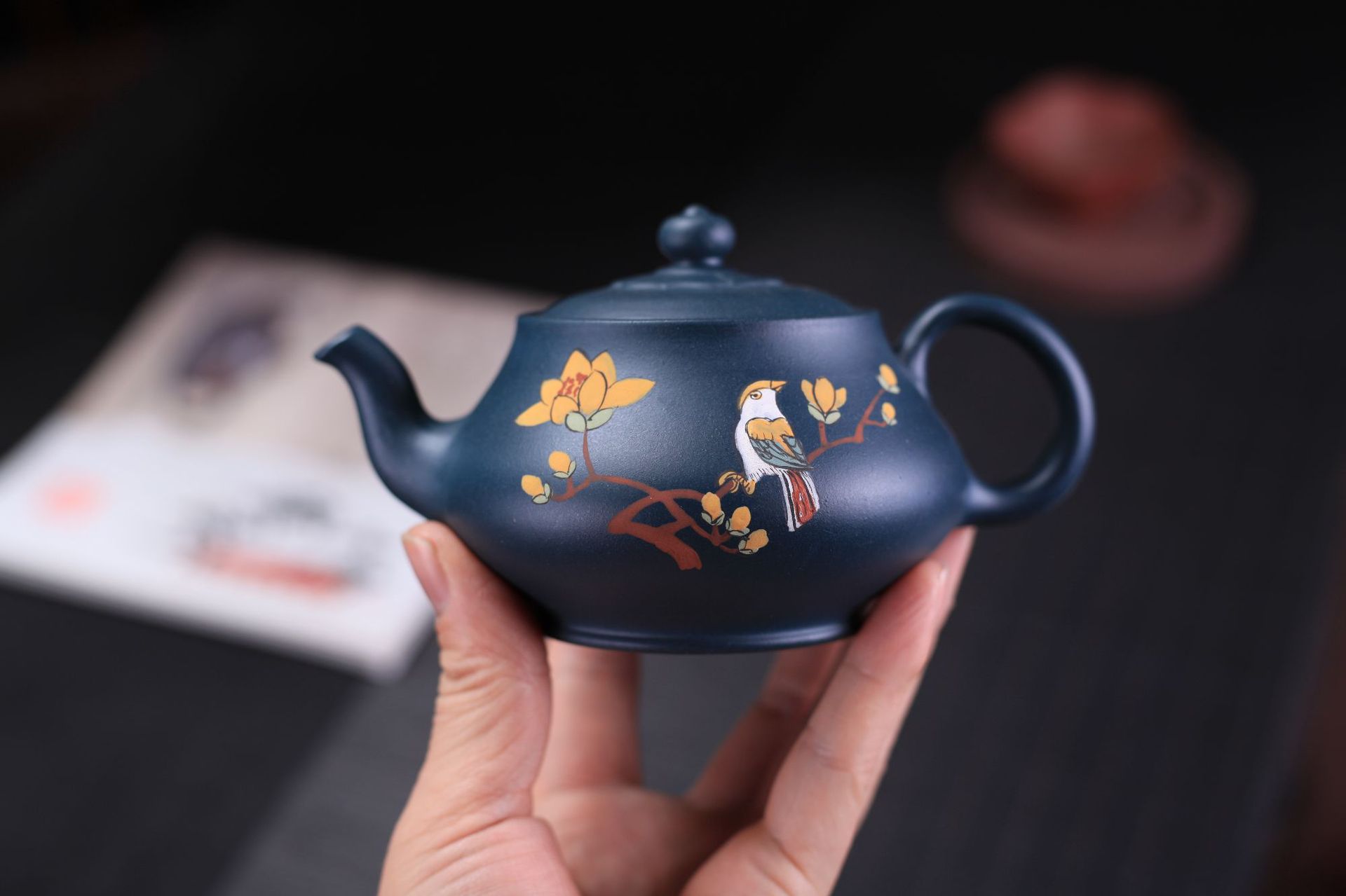 Ấm Tử Sa Nghi Hưng Ngọc Lan U Hương 250 ml