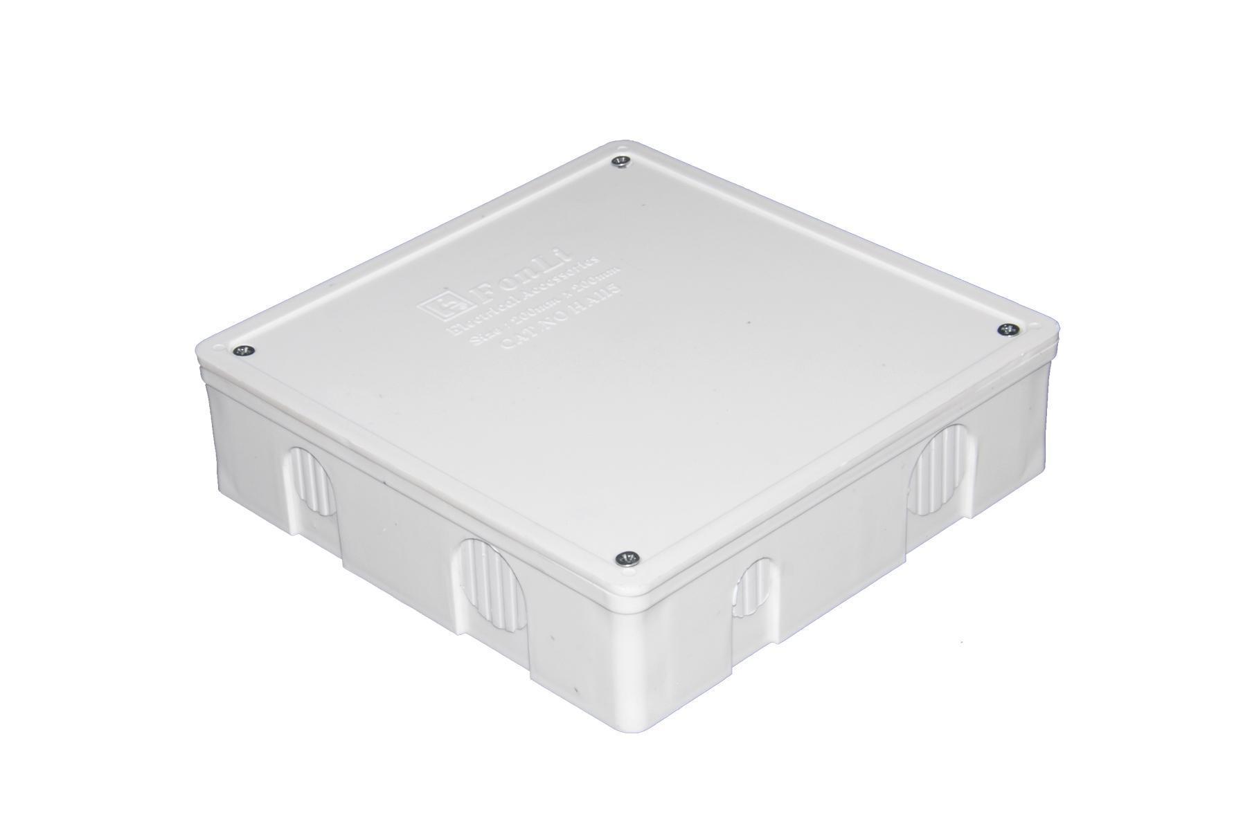 Hộp nhựa âm tường 20x20 loại tốt