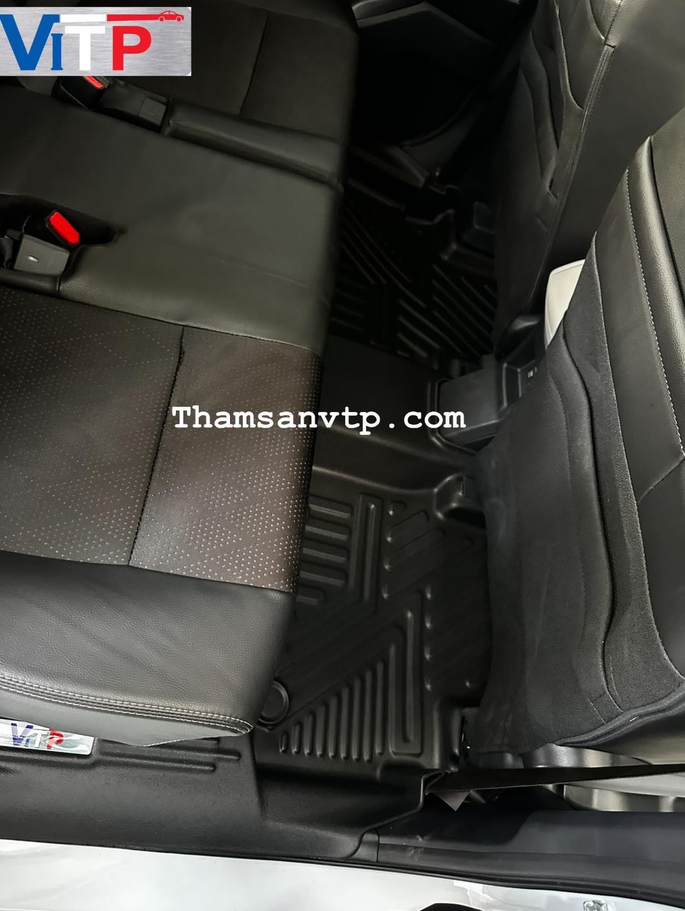 Thảm Sàn ViTP Toyota Veloz Cross full Tràn Viền Bậc Cửa