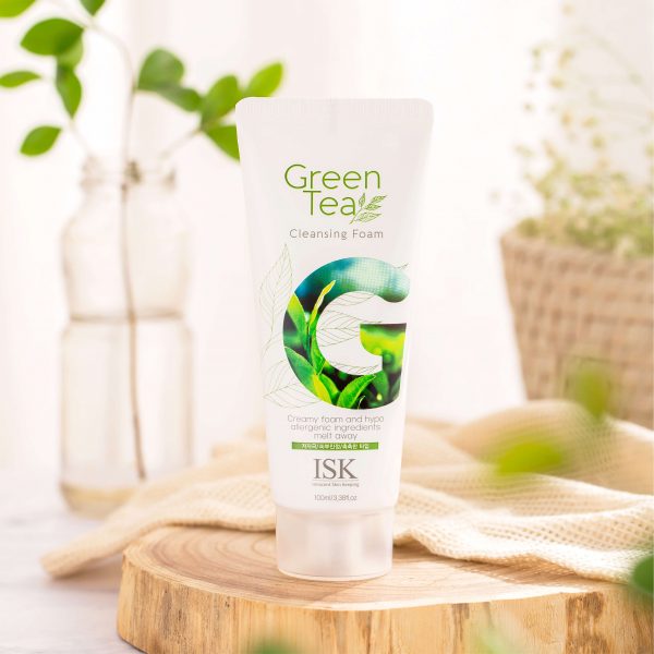 Sữa rửa mặt trà xanh kháng khuẩn ngừa mụn ISK Hàn Quốc 100ml