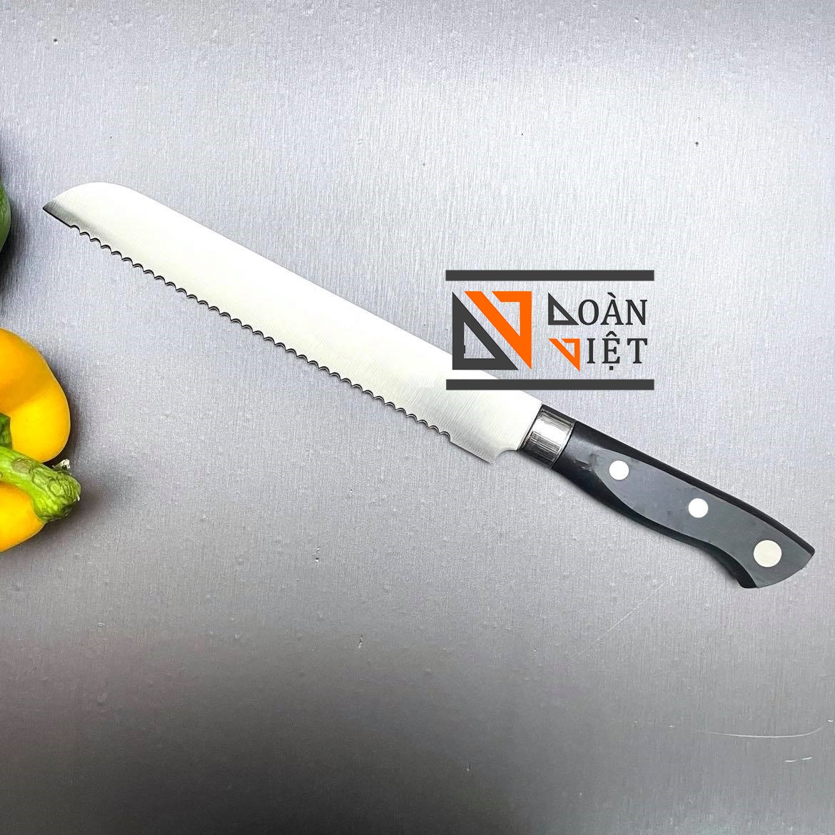 DAO CẮT BÁNH MÌ.  Dao RĂNG CƯA - Inox không rỉ, cán nhựa chắc chắn 32 cm - Dụng cụ làm bánh chuyên dụng dùng cắt bánh GATO, bánh mì CHUYÊN NGHIỆP