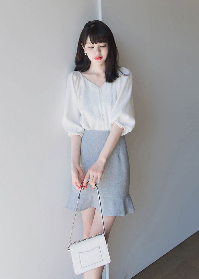 Set áo sơ mi trắng kiểu cổ chữ V và chân váy đuôi cá công sở dự tiệc đi chơi đẹp xinh phong cách Hàn Quốc 2019 DN234