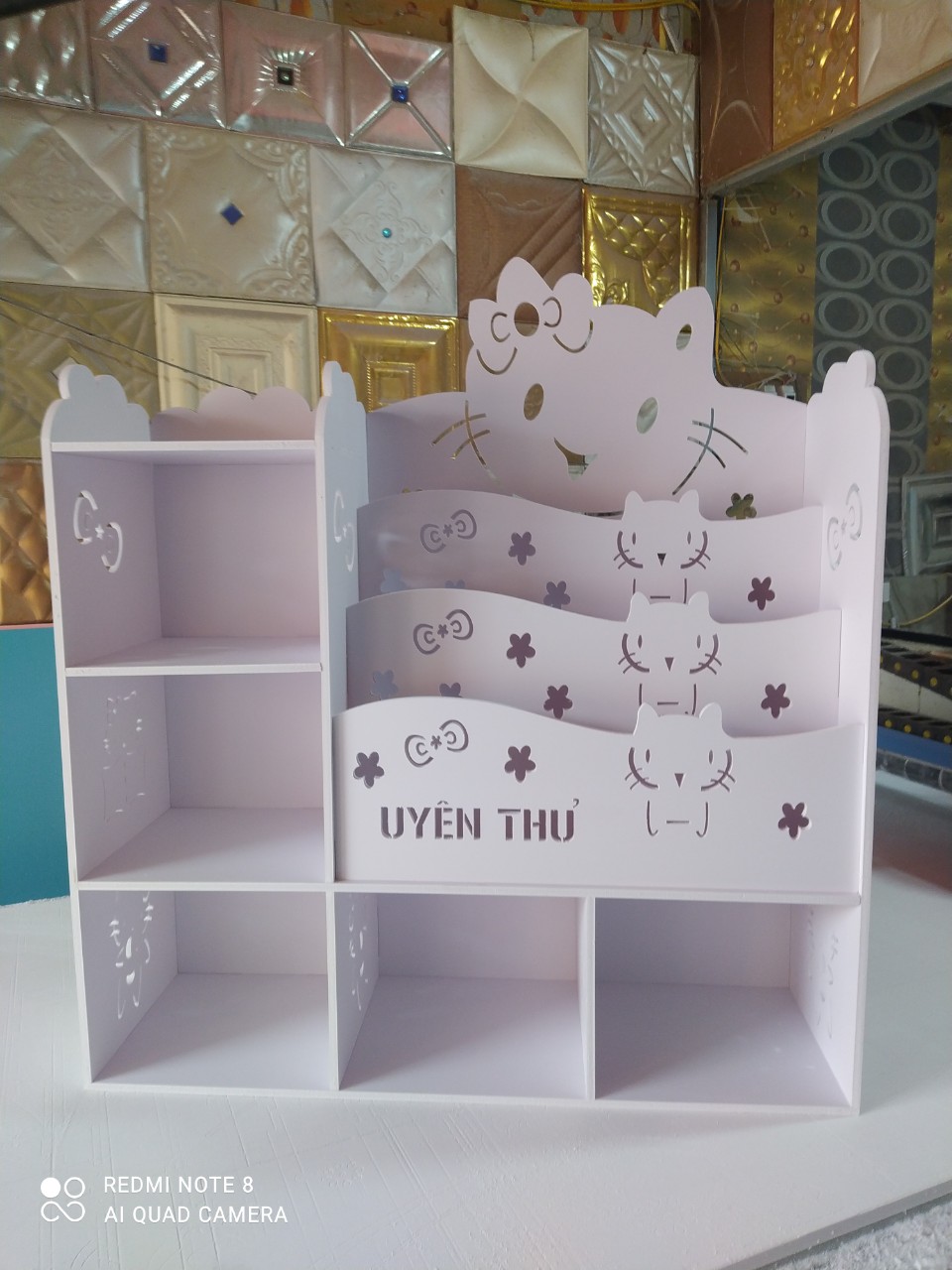 Kệ sách Gấu 3 Kitty