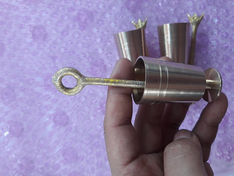 Cối giã trầu bằng đồng vàng nguyên chất