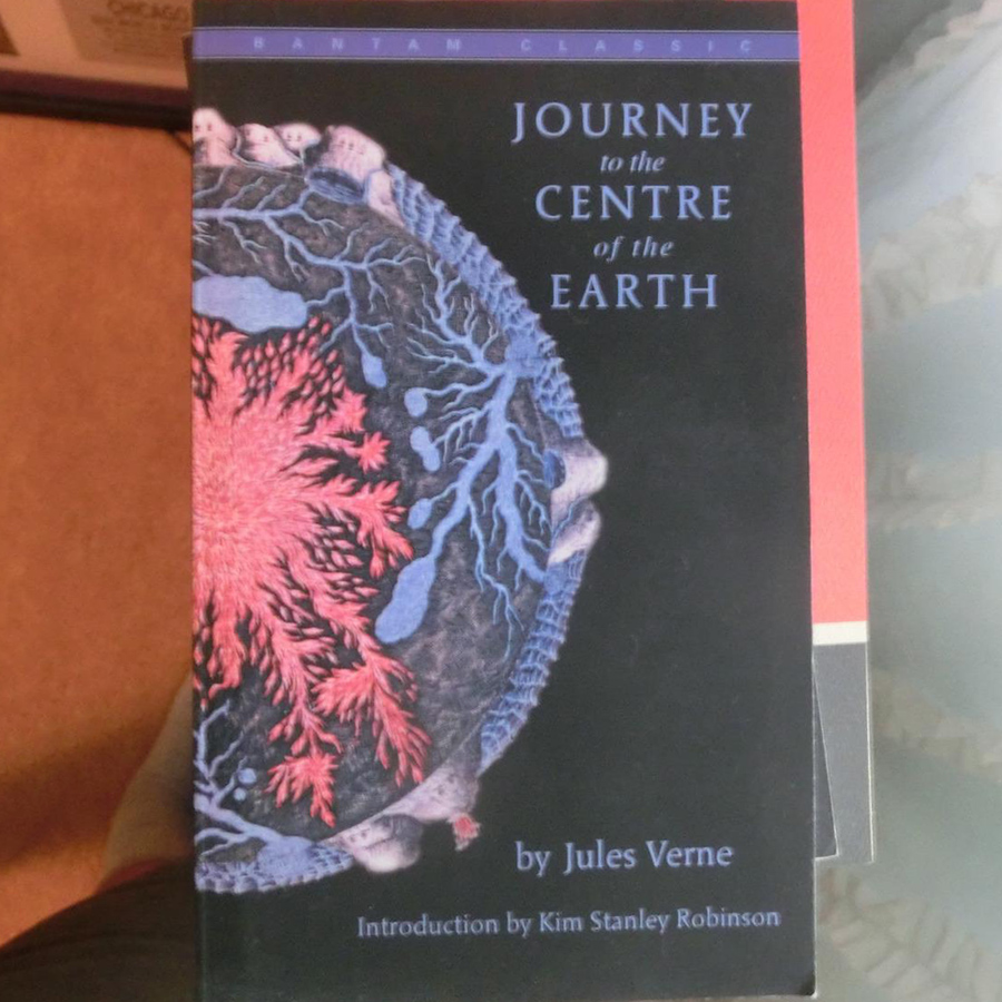 Bantam Classic : Journey to the Center of the Earth (Extraordinary Voyages Series)