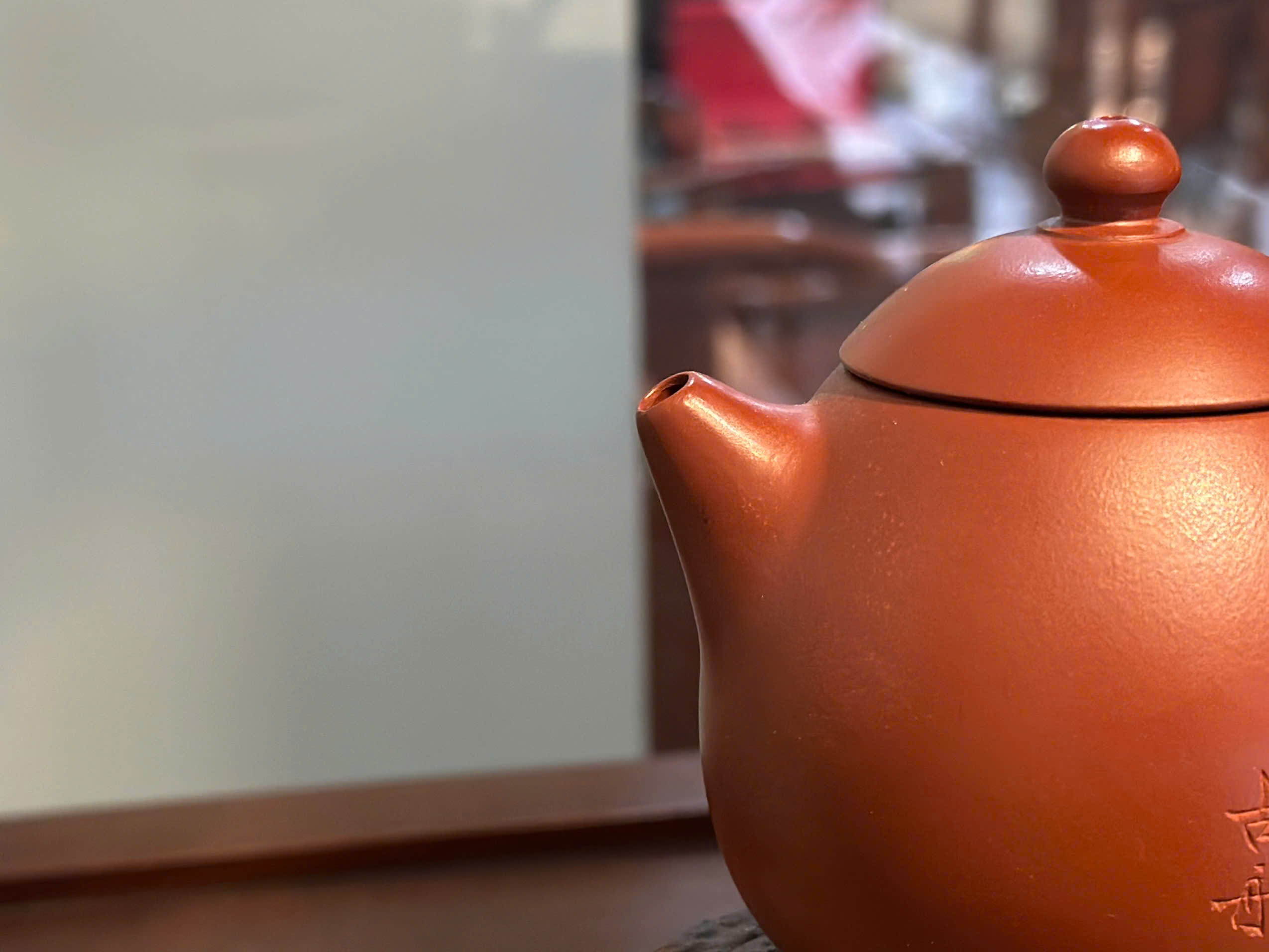 ẤM TỬ SA LONG ĐÁN HÁN NGỮ - DUNG TÍCH 240ML - ẤM TRÀ ĐẸP - QUÀ TẶNG Ý NGHĨA