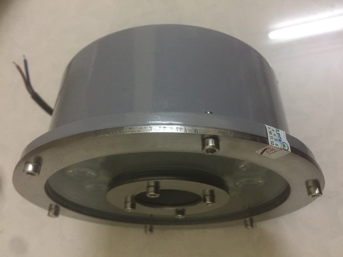 Đèn 12w có lỗ âm nước 24VAC