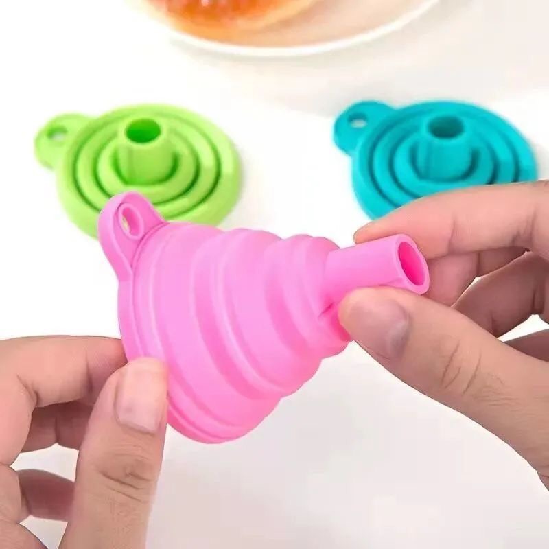 Phễu Silicone Có Thể Gấp Gọn Đa Năng màu ngẫu