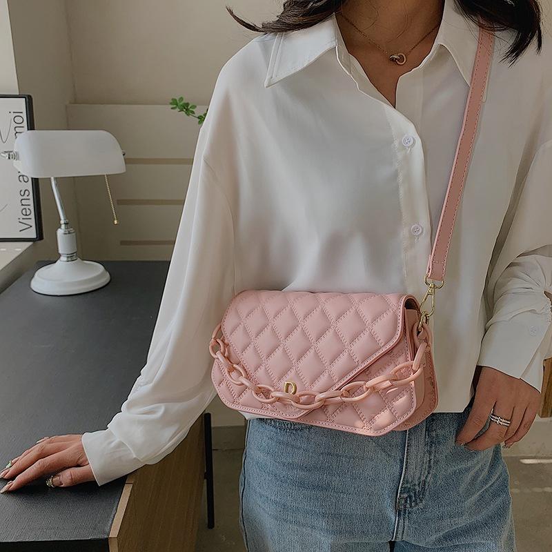 Cross-border new rhombus chain Women's bag 2022 Korean style fashion messenger bag trendy simple small square bag one-piece drop shipping