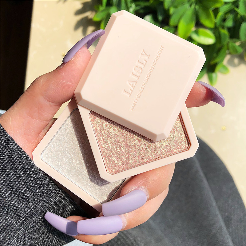 Phấn Bắt Sáng, Má Hồng Kèm Hightlight Laisly Tạo Khối 2 Lớp Kèm Gương