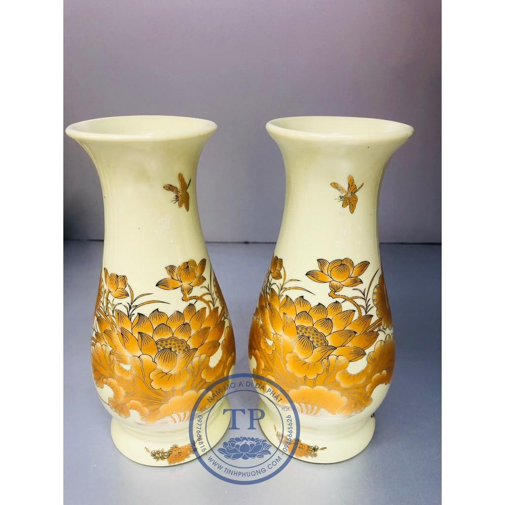 ĐÔI LỌ HOA THỜ BẰNG SỨ HOA SEN VÀNG TM121428