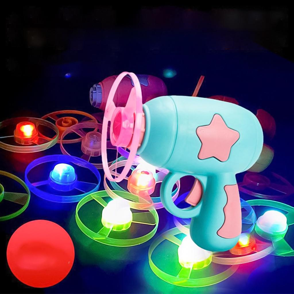 Súng bắn UFO phát sáng nhiều màu sắc, đồ chơi cho bé bắn chong chóng phát sáng siêu cao