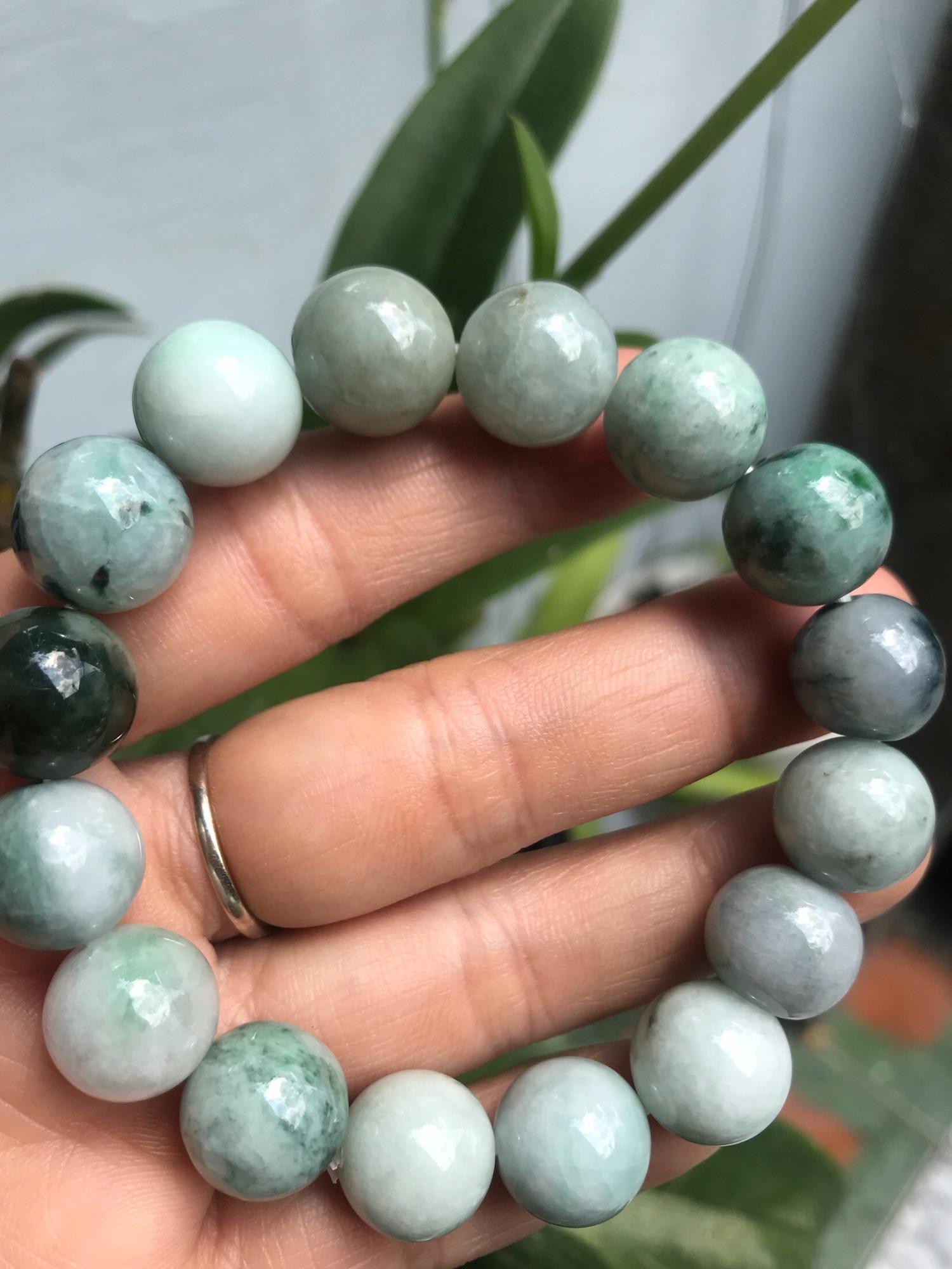 VÒNG CẨM THẠCH A HẠT TRÒN TỰ NHIÊN XANH NAM ĐEO size 13mm