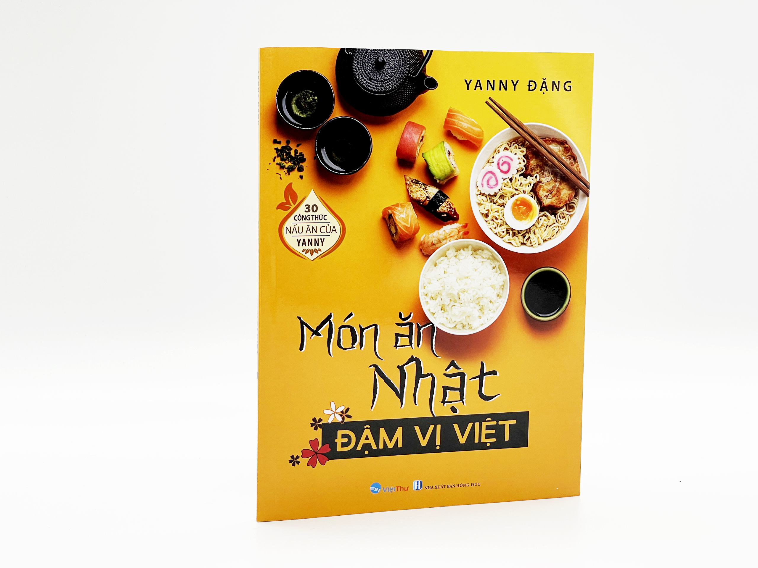 Sách - Món Ăn Nhật Đậm Vị Việt ( Bìa Mềm )