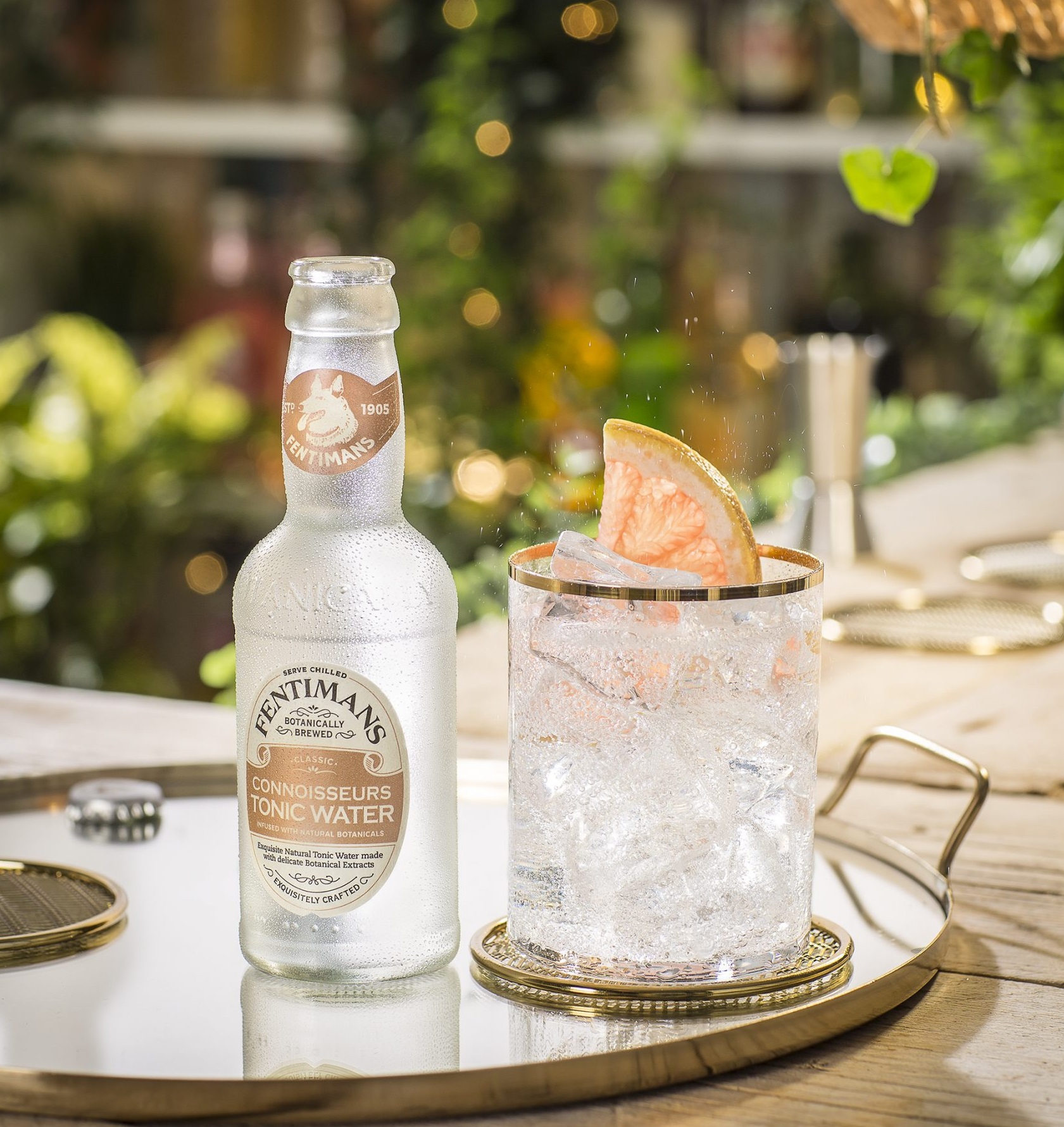 Nước Tonic Vị Thảo Mộc Fentimans Connoisseurs Tonic Water Anh Quốc 200ml x Lốc 4 Chai