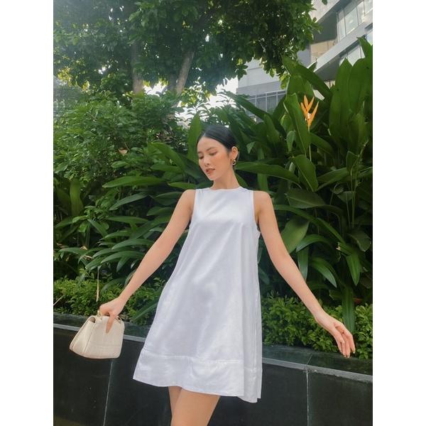 Đầm suông dáng A có túi 2 bên chất linen cao cấp 2 màu đen trắng