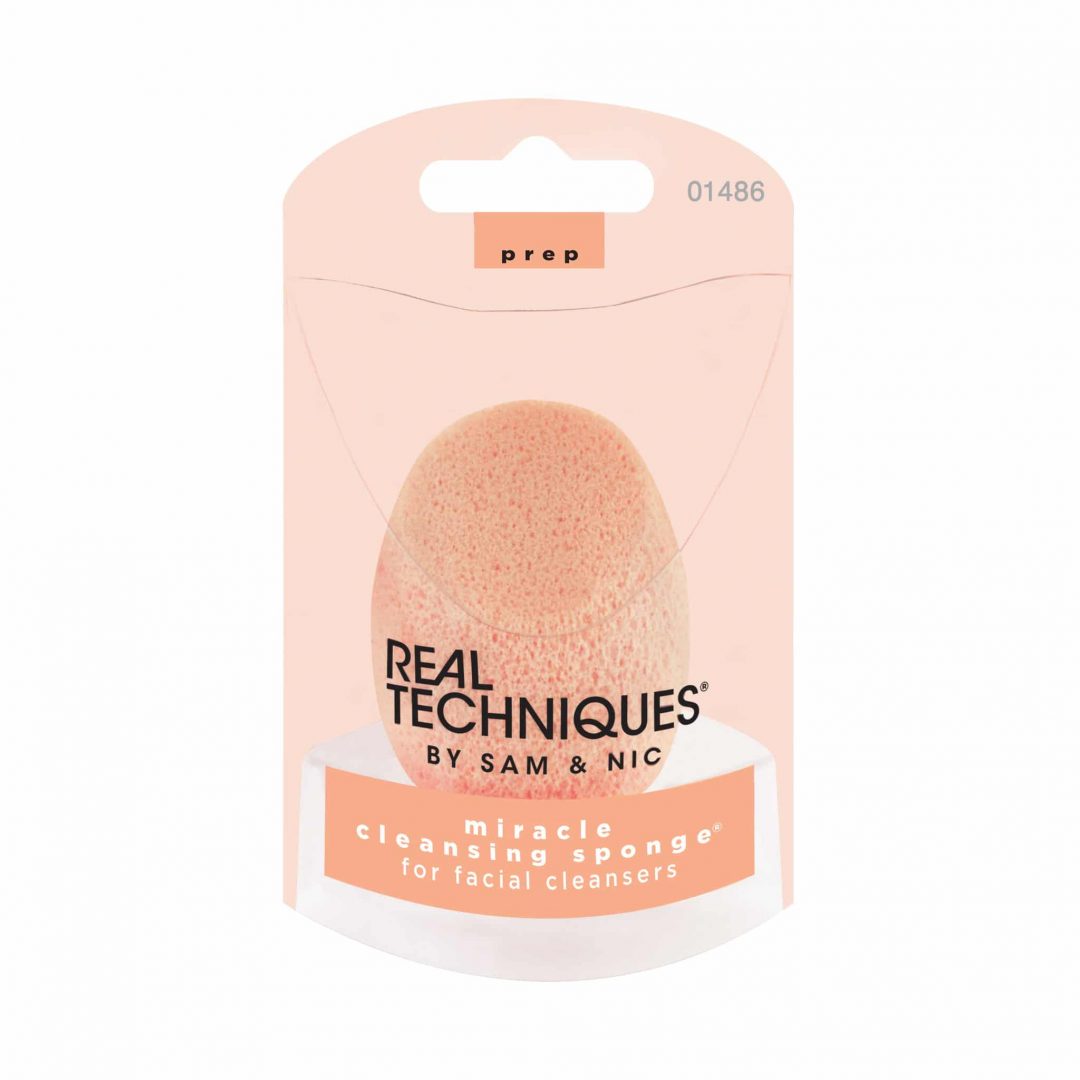 Bông mút rửa mặt Real Techniques miracle cleansing sponge