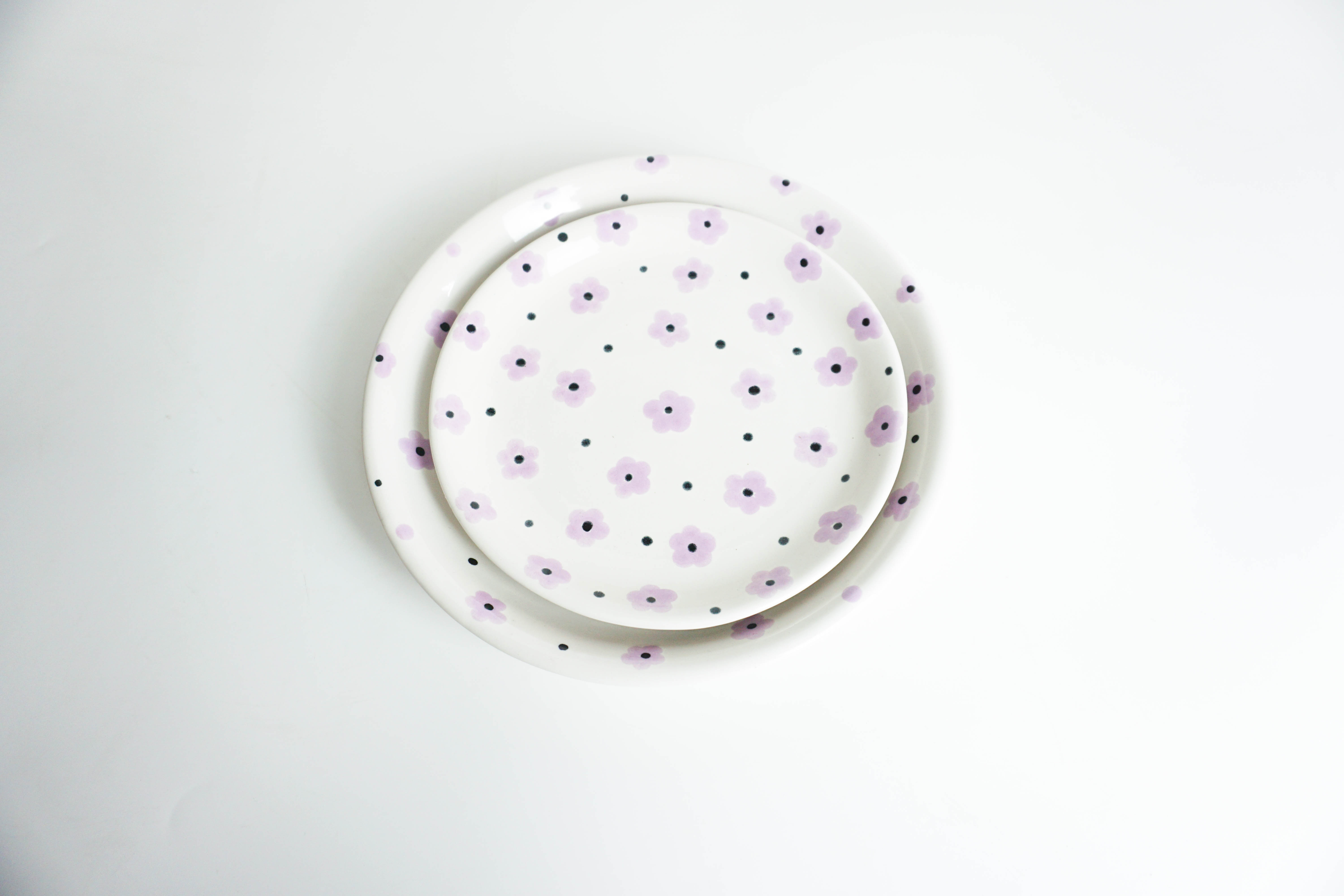 Dĩa tròn 01 (18cm) - Họa tiết Li Ti