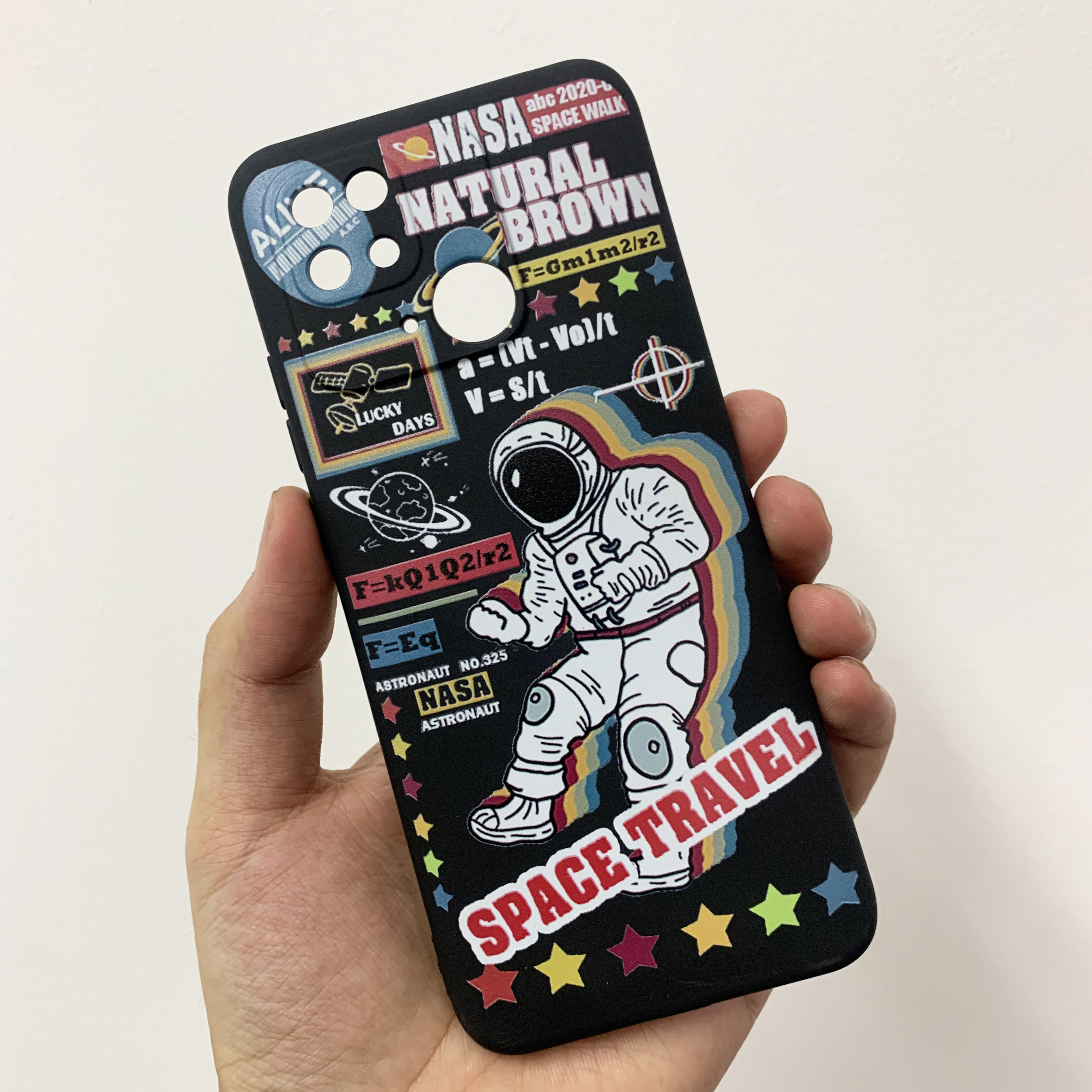 Ốp lưng in hình phi hành gia dành cho Xiaomi Redmi 10C / Poco C40 chống sốc mặt lưng khi va đập có viền bảo vệ camera Handtown - Hàng Chính Hãng