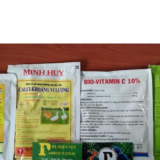 COMBO VITAMIN C + AD3E 100G + BCOMPLEX C + KHOÁNG MINH HUY CHO YẾN PHỤNG, LB, COCKATEIL VÀ CÁC DÒNG VẸT