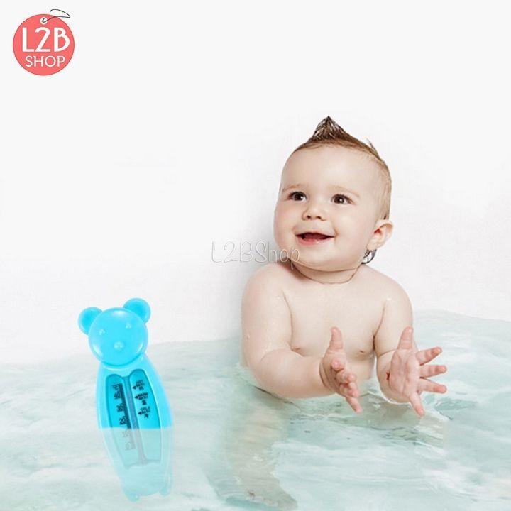 đo nhiệt độ nước khi tắm cho bé hình gấu hoặc cá