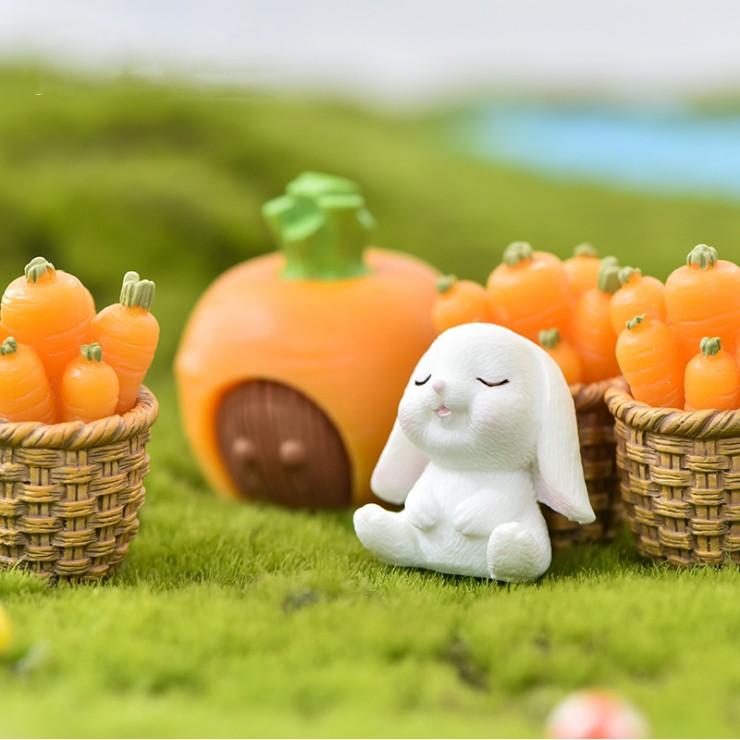 Mô hình thỏ trắng thu hoạch cà rốt trang trí tiểu cảnh, terrarium, DIY
