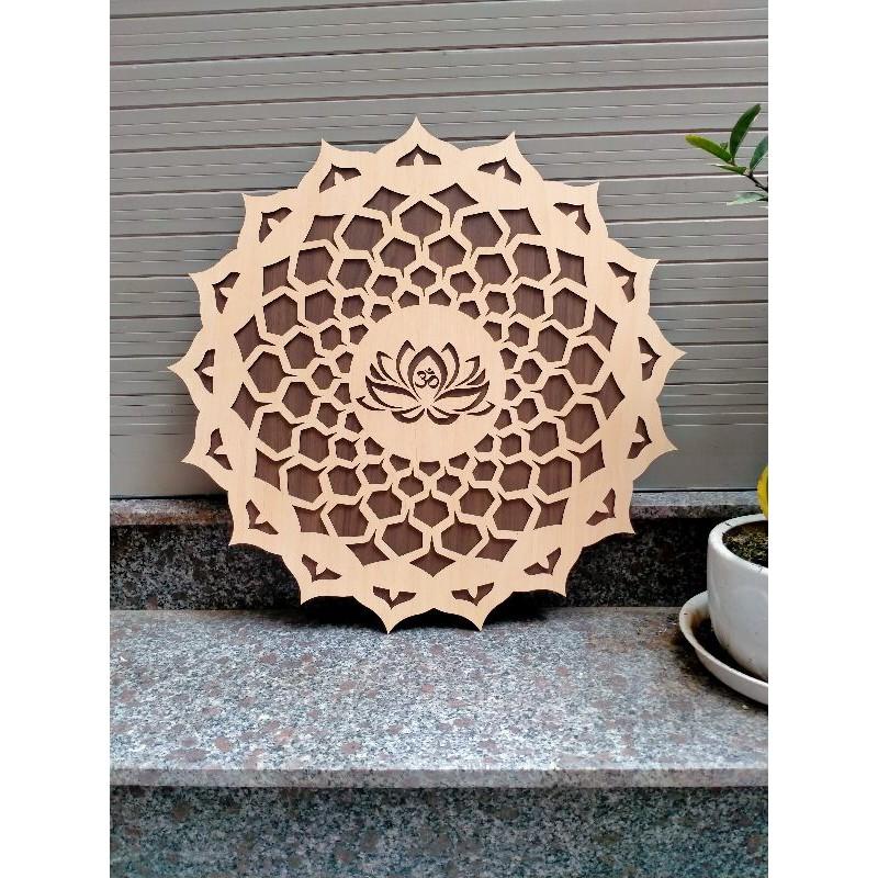 Tranh bằng Gỗ MDF phòng khách Tranh Gỗ Decor Hoa Mandala Chữ Om Treo Tường Phòng Thiền , Yoga 55cm