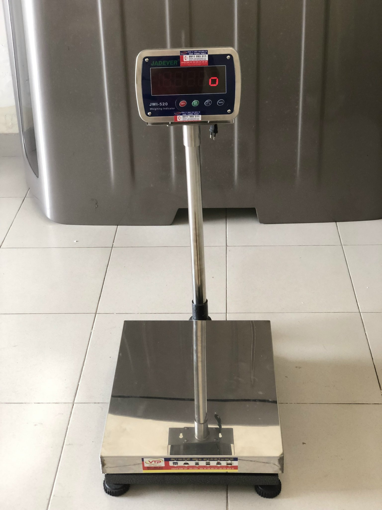 Cân Bàn Điện Tử JWI-520 300 kg