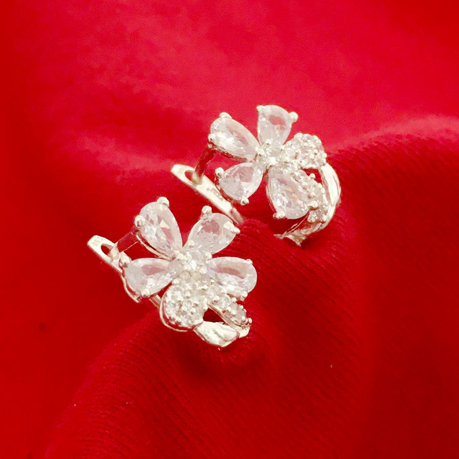 Bông tai Bạc Quang Thản kiểu khóa bật đeo sát tai đính đá cobic cao cấp - QTBT103